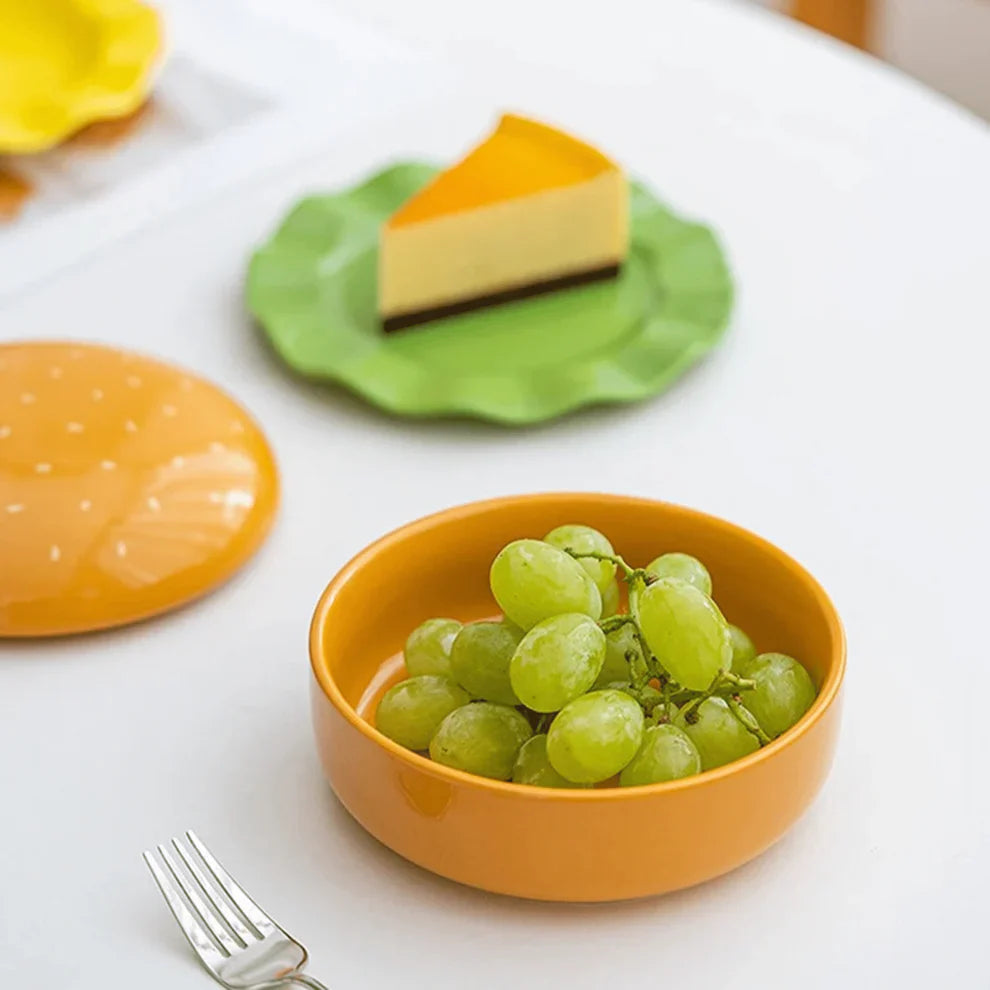 Winley™ StackPlate™ – The Elegant Way to Serve Burgers & Bites